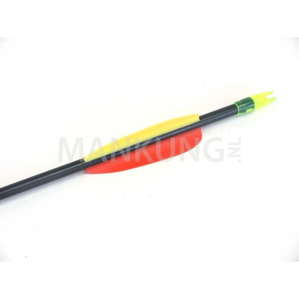Man Kung 30 inch fiberglass bow arrow (Ø6,9mm)
